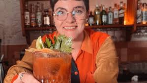 Lady Gaga está no Rio e deve aproveitar o bloody Mary perfeito