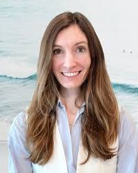 Carolyn Dorr's Instagram, Twitter & Facebook