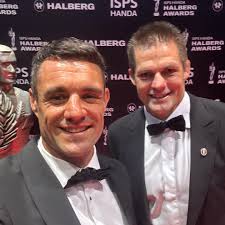 Honoured to hand out the @isps_handa Supreme @halbergfoundation Award with  @richiemccaw last night. Huge congrats to Dame @lydsko and all the winners 