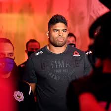 Alistair overeem is returning to his kickboxing roots. Alistair Overeem Says He Doesn T Like Pro Wrestling Because It S Gay Bloody Elbow