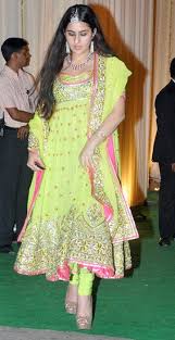 Saif S Daughter Sara Ali Khan Snapped Stylish Party Dresses Pakistani Dress Design Deepika Padukone Style