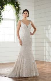 Wedding dresses & veils └ women's vintage clothing └ vintage clothing & accessories └ specialty └ clothes, shoes & accessories all categories antiques art baby books, comics & magazines business, office & industrial cameras & photography cars, motorcycles & vehicles clothes. Essense Bridal Collection D2323 The Wedding Bell Tacoma Wa Bridal Gowns Wedding Gowns Bridesmaids Accessories