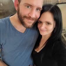 Meet the "new" owners of Broken Plate Catering & Diner Greg and Lauren are  excited to take