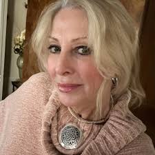 Elaine Gillespie added a new photo.