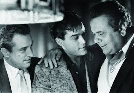 Además de sus otras actividades, musso también edita, graba, produce y masteriza, en su estudio particular tío riki, discos de grupos como buenos muchachos (aire rico, 1999), la hermana menor (ex, 2003), pecho e'fierro (negra milonga, 2011; Como Luce Hoy El Elenco De La Pelicula Buenos Muchachos 25 Anos Despues Guioteca