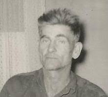 Leo Bean's Instagram, Twitter & Facebook