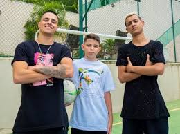 Chrono is a bounty hunter from another universe. Novo Influencer De Free Fire Do Time Loud Tem Apenas 13 Anos