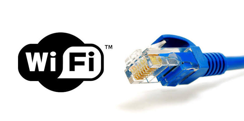 Side-by-side comparison chart showing Ethernet and WiFi connection performance metrics for gaming
