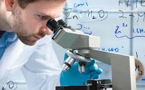 5 Ilmuan Biologi Paling Terkenal