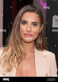 Danielle Sellers's Instagram, Twitter & Facebook