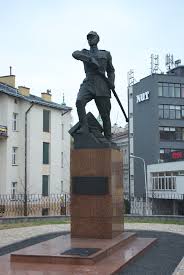 Synop codes from weather stations and buoys. Pomnik Leopolda Lisa Kuli W Rzeszowie Wikipedia Wolna Encyklopedia