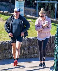 His younger brother, peter stefanovic, is a correspondent with 60 minutes. Karl Stefanovic Struts His Stuff In A Pair Of Short Shorts With Wife Jasmine Yarbrough Latest Celebrity News
