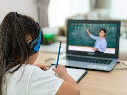Finding tutor jobs that fit your schedule doesn't have to be a complicated process. The 7 Best Online Tutoring Jobs Of 2021