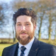 Joe Hastie's Instagram, Twitter & Facebook