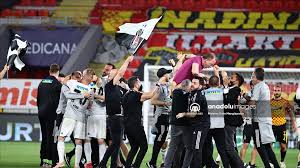 Beşiktaş'ın söz konusu bu iki şampiyonluğu, 1959'da başlayan türkiye ligi'yle ilgili değildir. Z3gqxusto5c Om