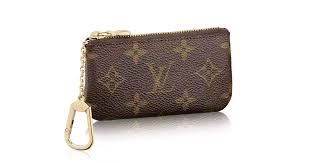 Louis vuitton key pouch in damier ebene curious about how the key pouch would work in my daily living and how much this tiny thing could hold, i jumped on the bandwagon. Review Louis Vuitton Key Pouch Monogram Lv Cles Simply Caffeinated
