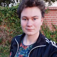 Kandidatur für: Landesvorstand Name: Leon Walter Alter: 20 Beruf bzw.  Tätigkeit: Auszubildender zum Verwaltungsfachangeste