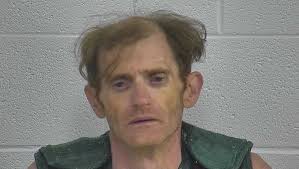 Sheriff: Kentucky man charged with killing parents, stealing their car