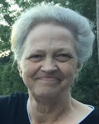 Sandy Hixon's Instagram, Twitter & Facebook