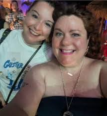 Lisa Bramante's Instagram, Twitter & Facebook