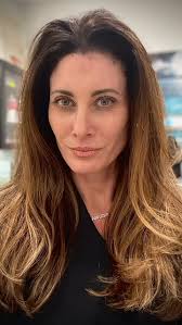 Brunettes need a little balayage ❤️ in the Spring too! , #brunettebalayage  #blondespecialist #rootyblonde #hairpainting #littlerockbalayage  #bestofbalayage #501balayage #hairtrends