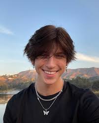 Jacob Day's Instagram, Twitter & Facebook