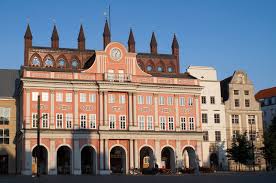 Bestimmt 20 jugendliche gönnen sich. Rostock Ausstellung Zum 100 Jahrigen Stadtteiljubilaum Von Reutershagen Ab 25 Mai Im Rathaus
