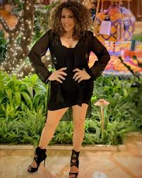  Diana Maria Riva Felt Cute Might Delete Later Buttheshoes Littleblackdress Curlyhair Curls Curly Curlyhairstyles Curlygirl Facebook