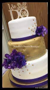 Purple And Gold Wedding Cake 50th Anniversary Cake Gold And White Cake 50th Wedding Anniversary Party Gold Anniversary Party 50th Anniversary Party
