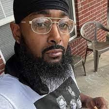 Antonio Rutledge's Instagram, Twitter & Facebook