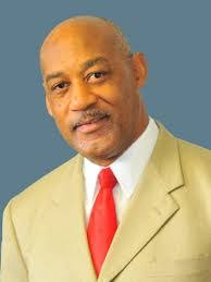 Delores Dunham's Instagram, Twitter & Facebook