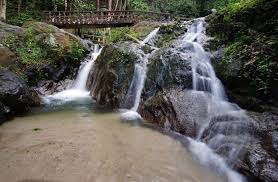 Sungai pisang x sungai tua recreational forest vlog #011. 8 Waterfalls In Kl Selangor For A Refreshing Cool Dip Carilocal