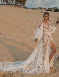 Scopri la nuova collezione armani: Rara Avis Abiti Da Sposa Sensuali E Raffinati Confezionati A Mano