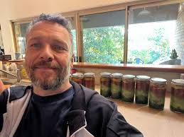 Do you know anything about Matt Embry? He made an MS documentary in 2017. I  cut a small portion about stem cell therapy. It's below. I'm reading up