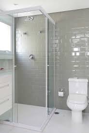 Ceramica Para Banheiro Guia Completo E 60 Inspiracoes De Projetos Banheiro Pequeno Ceramica Banheiro Decoracao Banheiro Pequeno