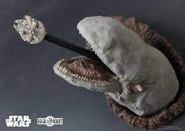 For sustenance, they could eat the energy supply of starships. Space Slug Desk Organizer Regal Robot