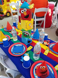 Ideas For Centerpieces For Birthday Party Best Sesame Street Center Sesame Street Birthday Party Ideas Boy Elmo Birthday Party Boy Sesame Street Birthday Party