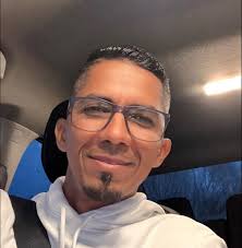 César Ibarra Oficial (@cesaribarraoficial) • Instagram photos and videos