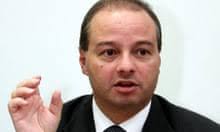 Sir Simon Milton obituary