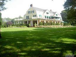 garden city s most majestic home is for sale built in 1908 and located on the hill completely rejuvenated and mechanic garden city ny big houses garden city