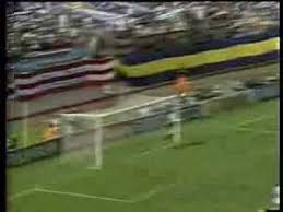 Information about the round of 16 game played in the 1986 soccer world cup between the national teams of uruguay and argentina with details about goals, starters and reserves, substitutions, cards. Mondiali 1986 Argentina Uruguay 1 0 Youtube
