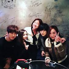 Pin By Bri On Celebrities Kpop Idols Talk Show Kpop Idol Idol