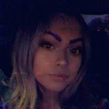 Angelina Solis (@gelini_27)