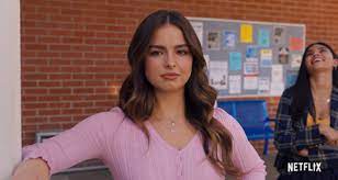 Woman gets cheated on woman is upset but oh no everyone thinks she's crazy so woman is now seen as stupid bad person. Netflix Airs Trailer For She S All That Remake With Original Cast