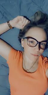 Marie Glisson (@karenglisson240)