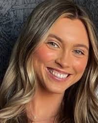 Lindsey Herr's Instagram, Twitter & Facebook