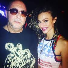 Jason Kisner's Instagram, Twitter & Facebook