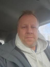 This cranky old guy is a hoot!!!! ~Mirror Image~