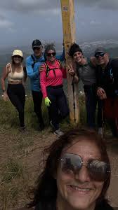 Excelente sábado por la ruta de Pico Rodeado, Cascada Santa Clara y  Yaucromatic gracias al grupo por su acogida un placer compartir con todos,  Carlos y Edna nos vemos en la próxima