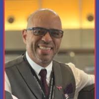 Jose Goris's Instagram, Twitter & Facebook